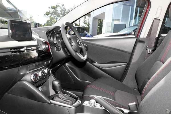 2025 Mazda 2 G15 Evolve DJ Series