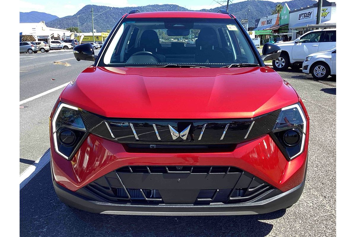 2025 Mahindra XUV3XO AX5L
