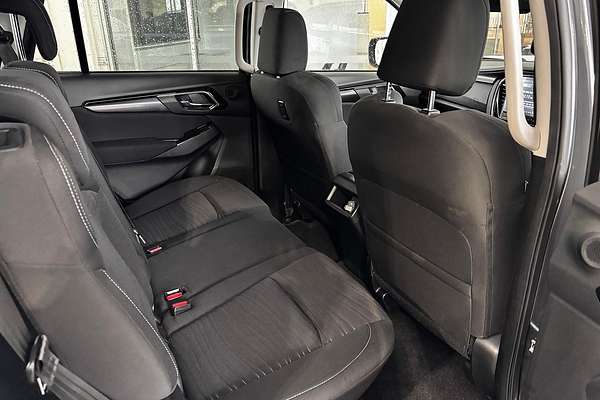 2023 Isuzu MU-X LS-U