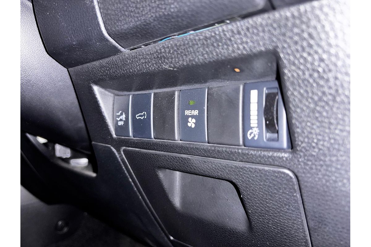 2023 Isuzu MU-X LS-U