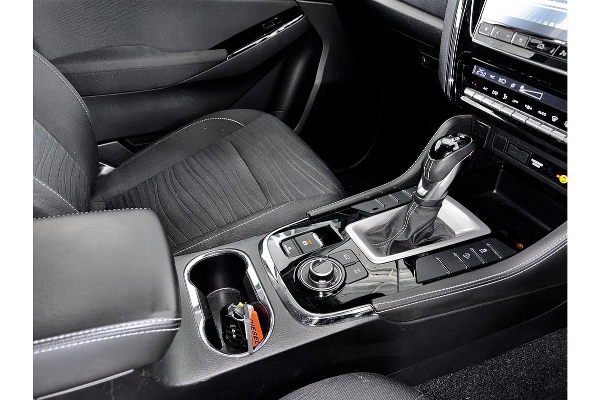 2023 Isuzu MU-X LS-U