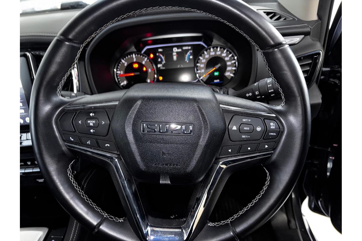 2023 Isuzu MU-X LS-U