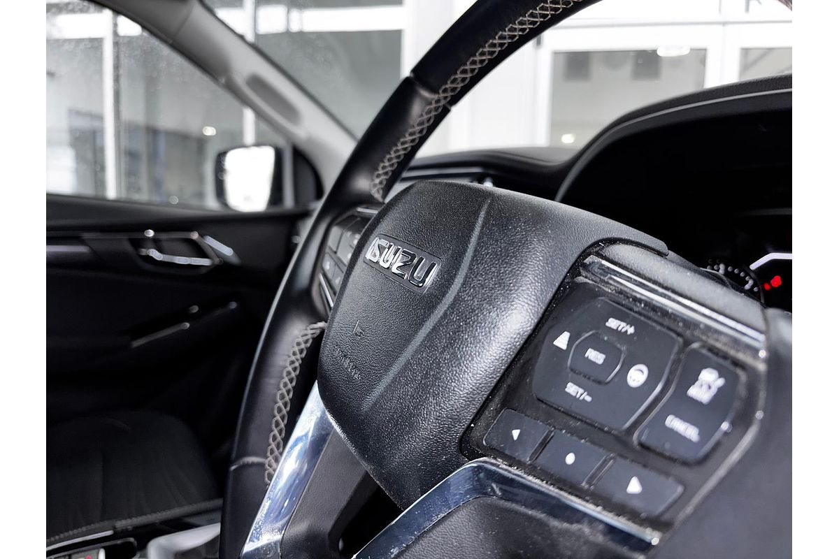 2023 Isuzu MU-X LS-U