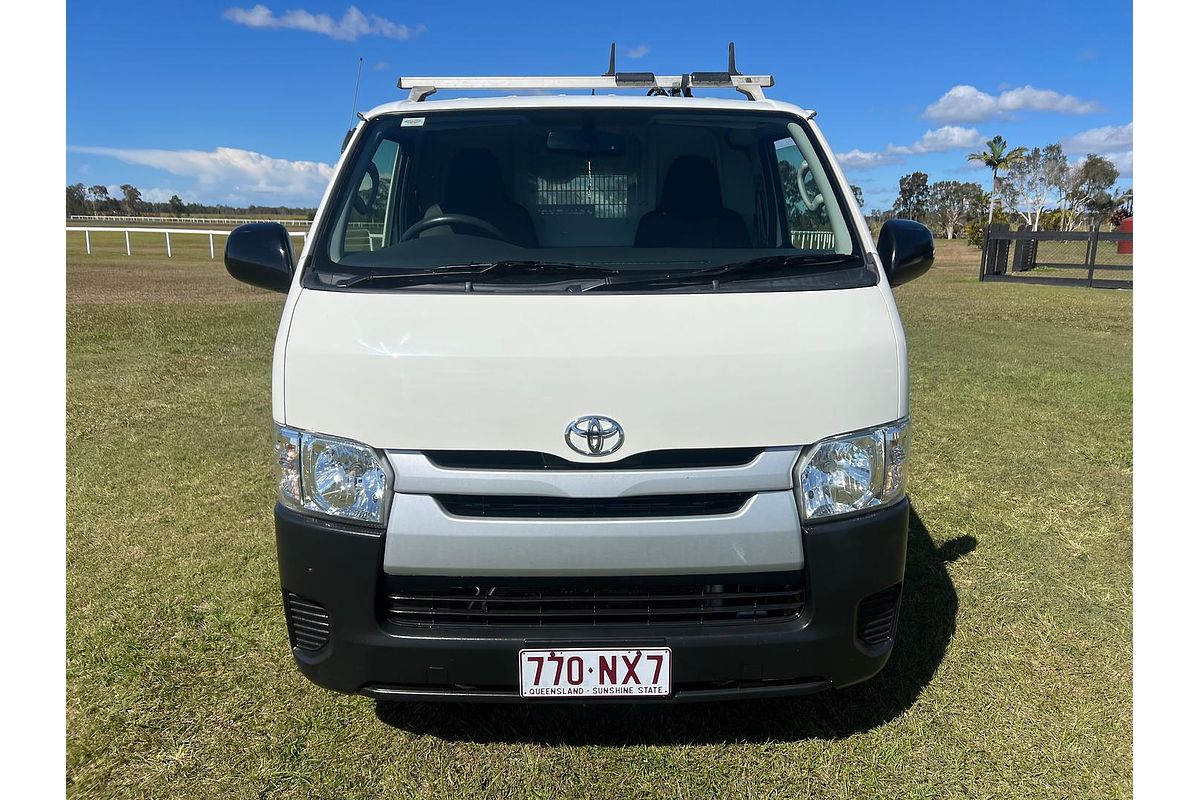 2017 Toyota Hiace KDH201R LWB