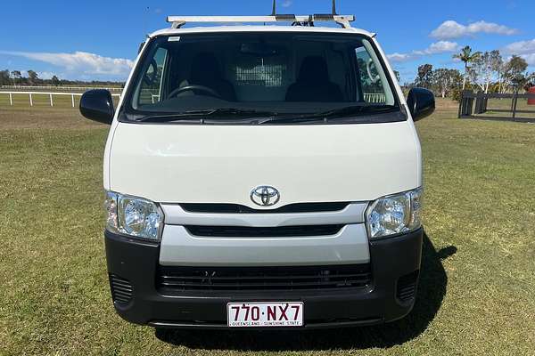 2017 Toyota Hiace KDH201R LWB