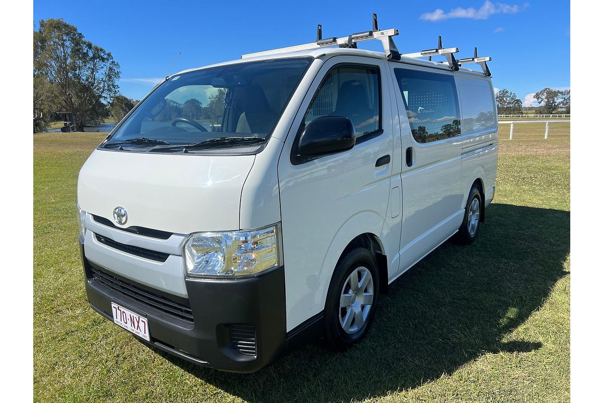 2017 Toyota Hiace KDH201R LWB