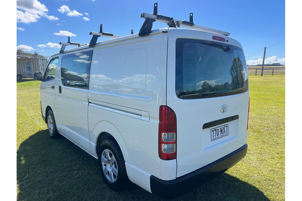 2017 Toyota Hiace KDH201R LWB