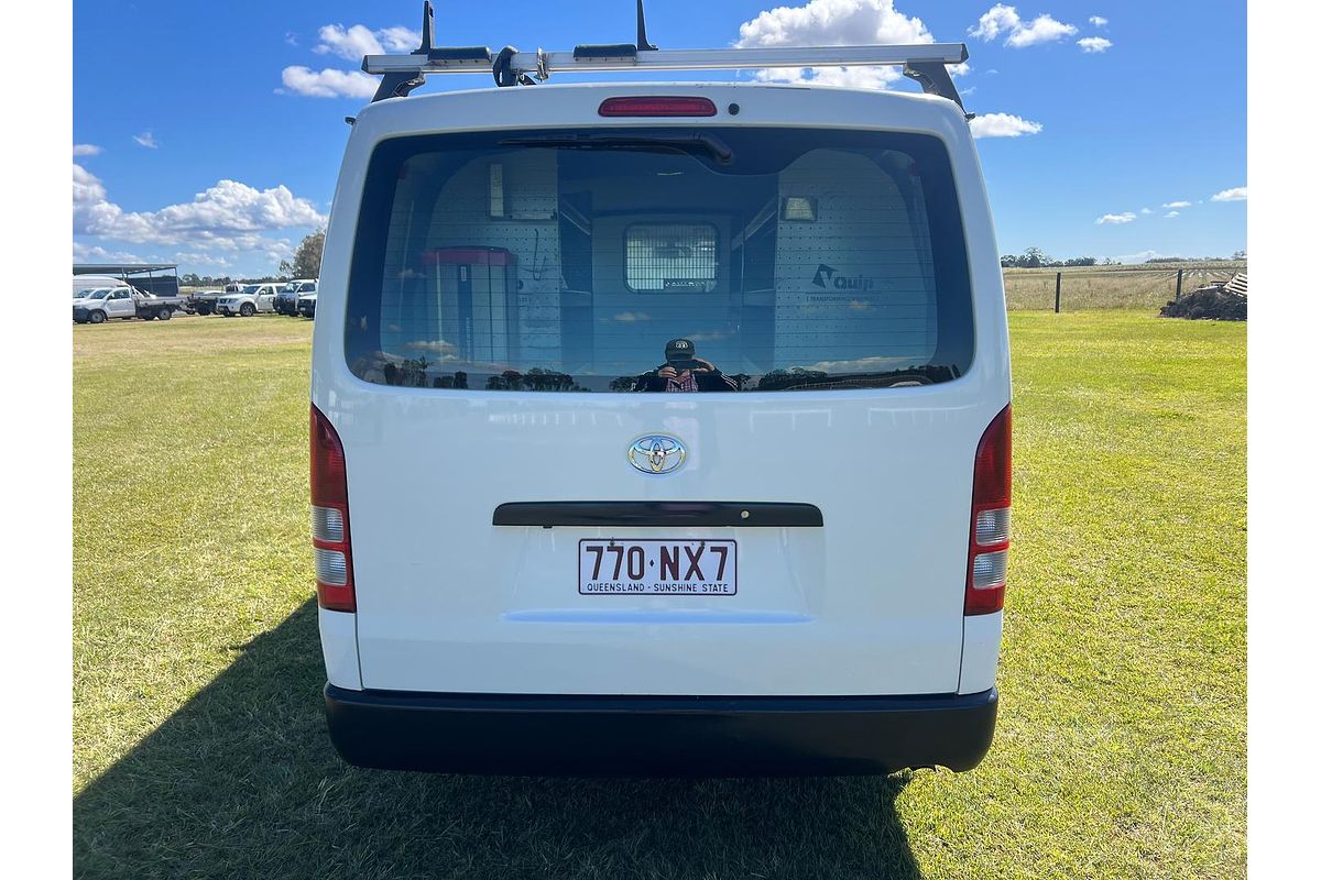 2017 Toyota Hiace KDH201R LWB