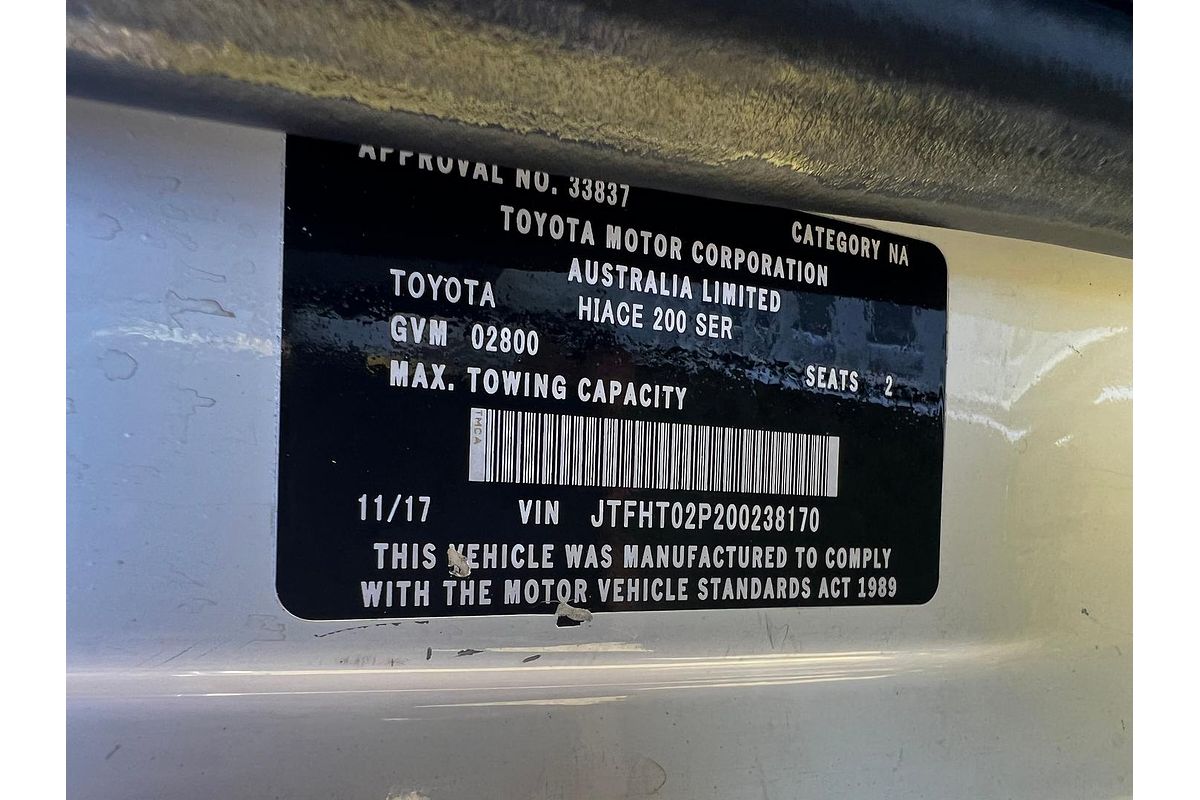 2017 Toyota Hiace KDH201R LWB