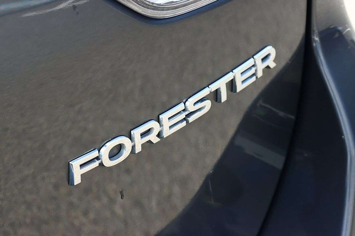2023 Subaru Forester 2.5i S5