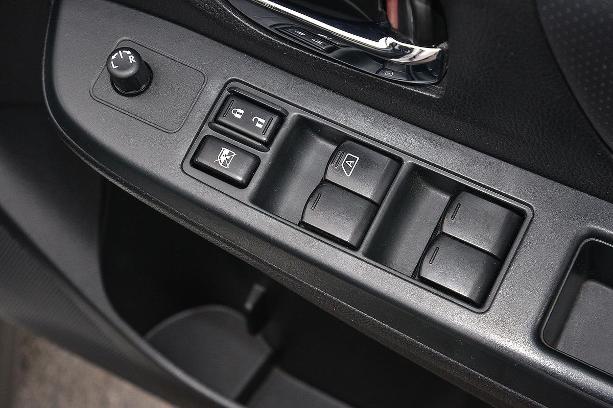 2013 Subaru XV 2.0i-S G4X