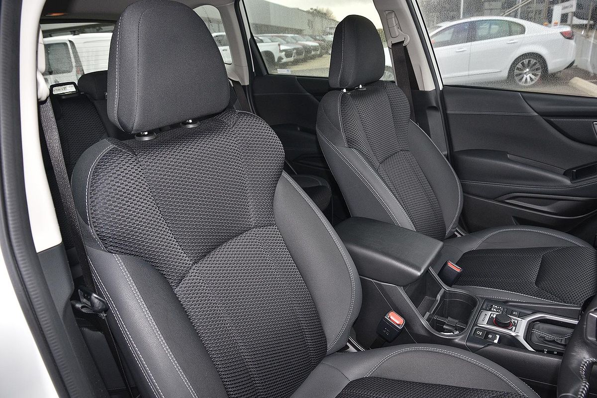 2020 Subaru Forester 2.5i Premium S5