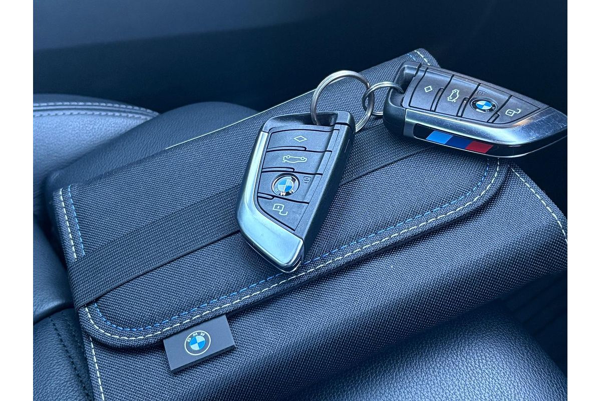 2021 BMW 3 Series 330i M Sport G20
