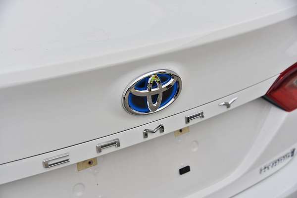 2024 Toyota Camry Ascent AXVH70R