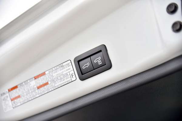 2025 Toyota Corolla Cross Atmos MXGH15R