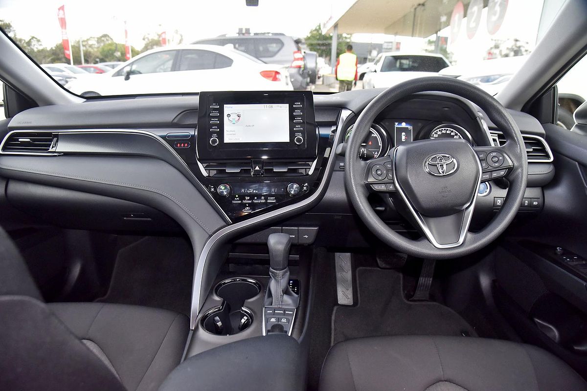 2024 Toyota Camry Ascent AXVH70R