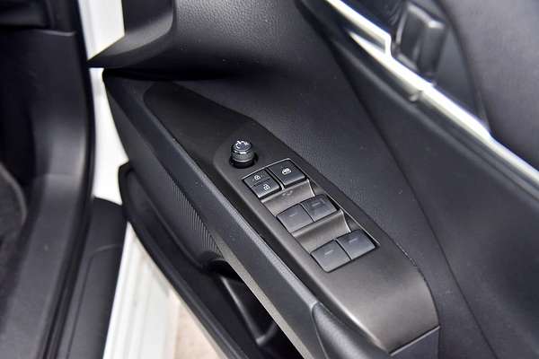 2024 Toyota Camry Ascent AXVH70R
