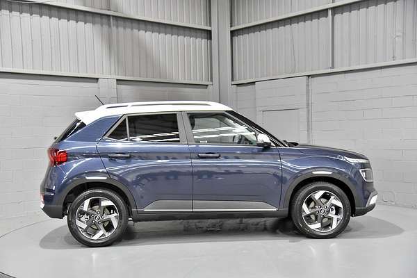 2025 Hyundai Venue Elite QX.V5