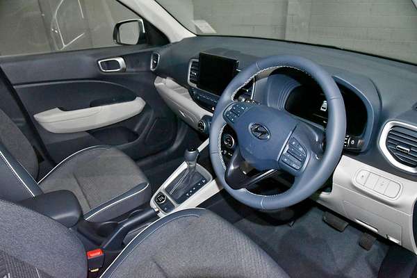 2025 Hyundai Venue Elite QX.V5