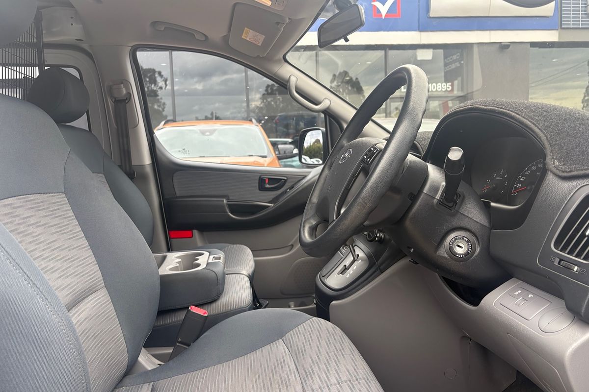 2017 Hyundai iLoad TQ3-V Series II
