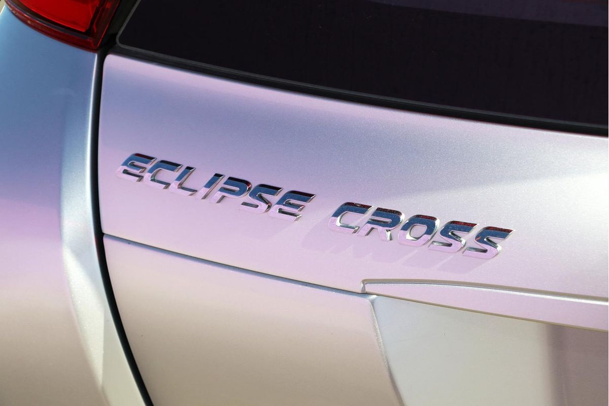2020 Mitsubishi Eclipse Cross ES YA