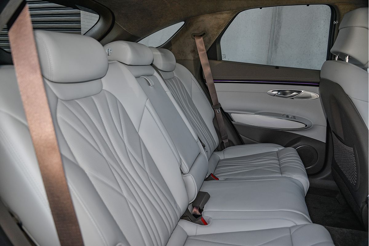 2024 Genesis GV70 2.5T SIGNATURE JK.V3