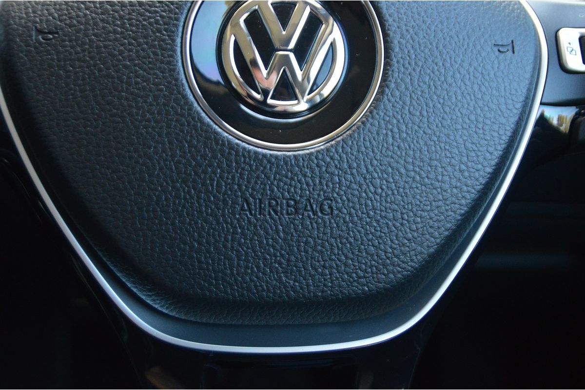 2017 Volkswagen Golf 110TSI Highline 7