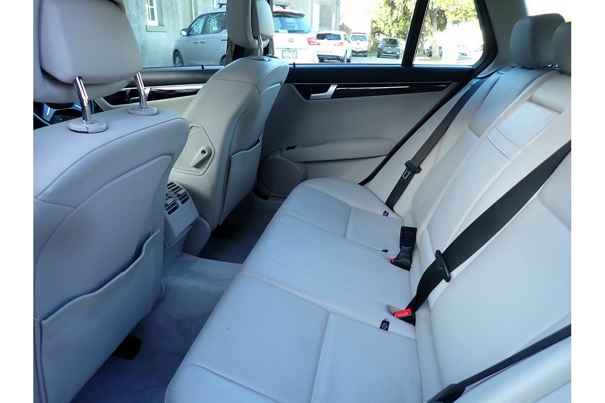 2011 Mercedes-Benz 200 BE W204 MY11