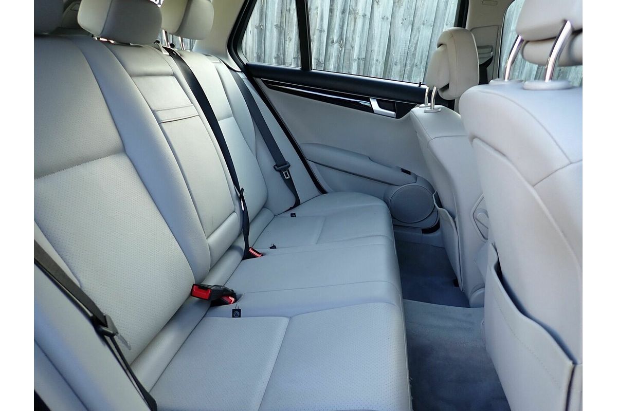 2011 Mercedes-Benz 200 BE W204 MY11