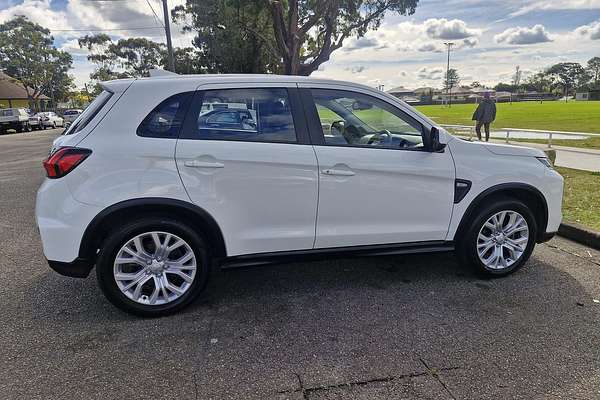 2023 Mitsubishi ASX ES XD