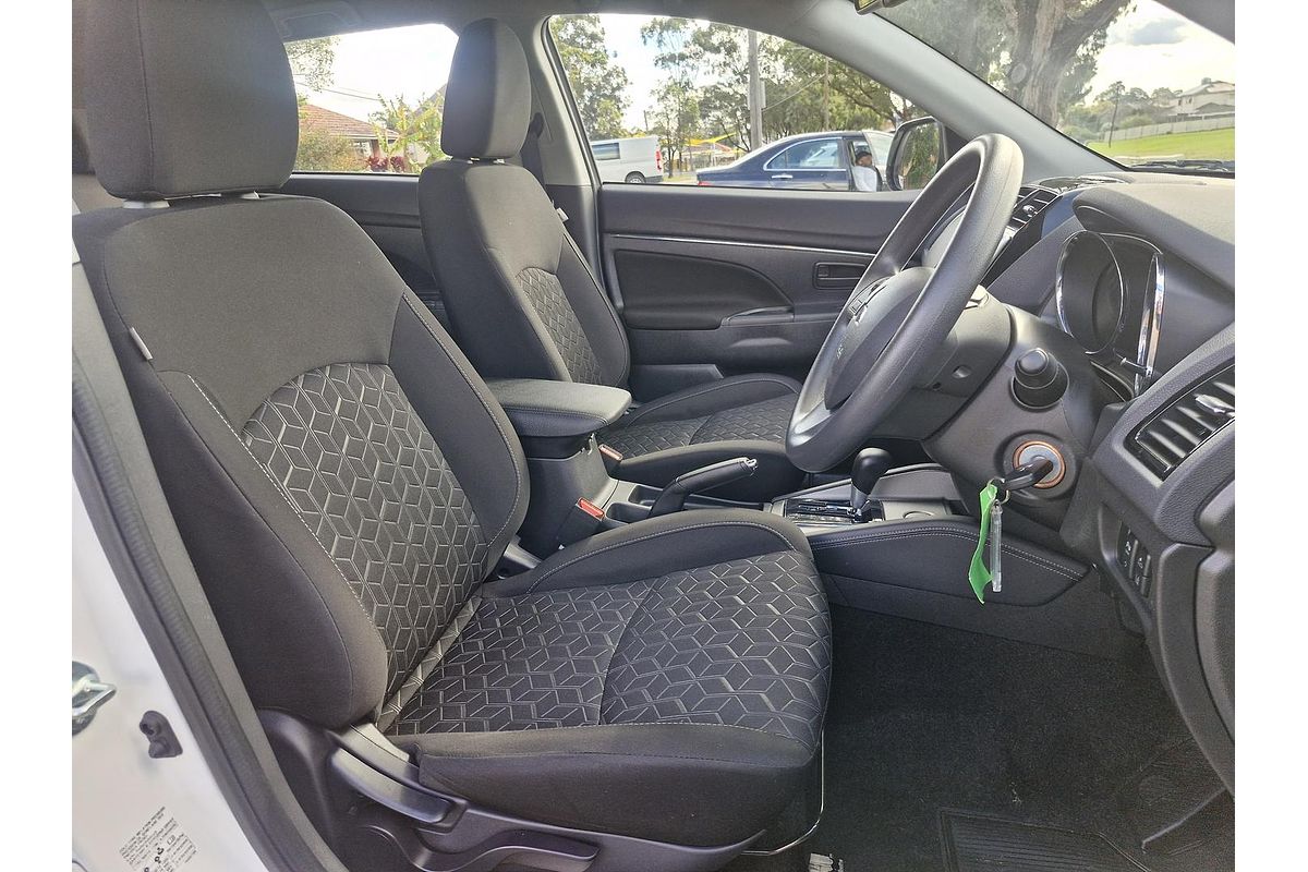 2023 Mitsubishi ASX ES XD