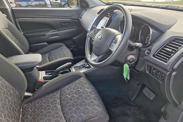 2023 Mitsubishi ASX ES XD