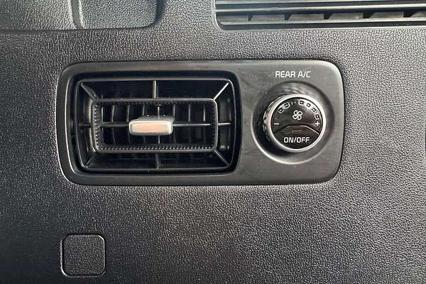 2022 Kia Sorento Sport MQ4