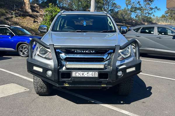 2020 Isuzu MU-X LS-T