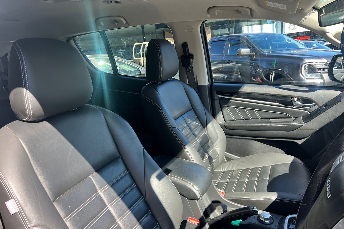 2020 Isuzu MU-X LS-T