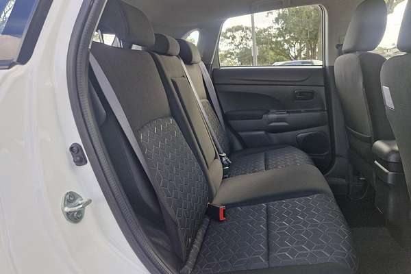 2023 Mitsubishi ASX ES XD