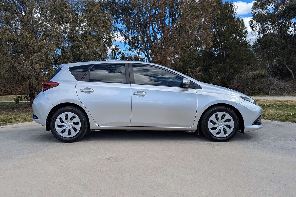 2015 Toyota Corolla Ascent ZRE182R