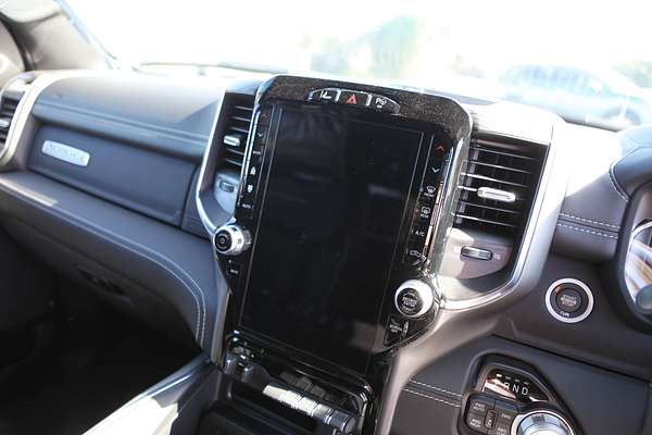 2024 RAM 1500 Laramie DT 4X4 SWB