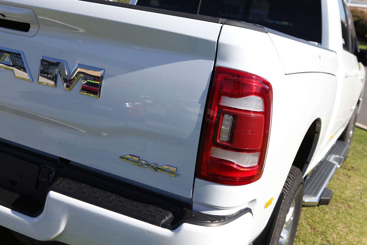 2023 RAM 2500 Laramie Rambox DJ 4X4