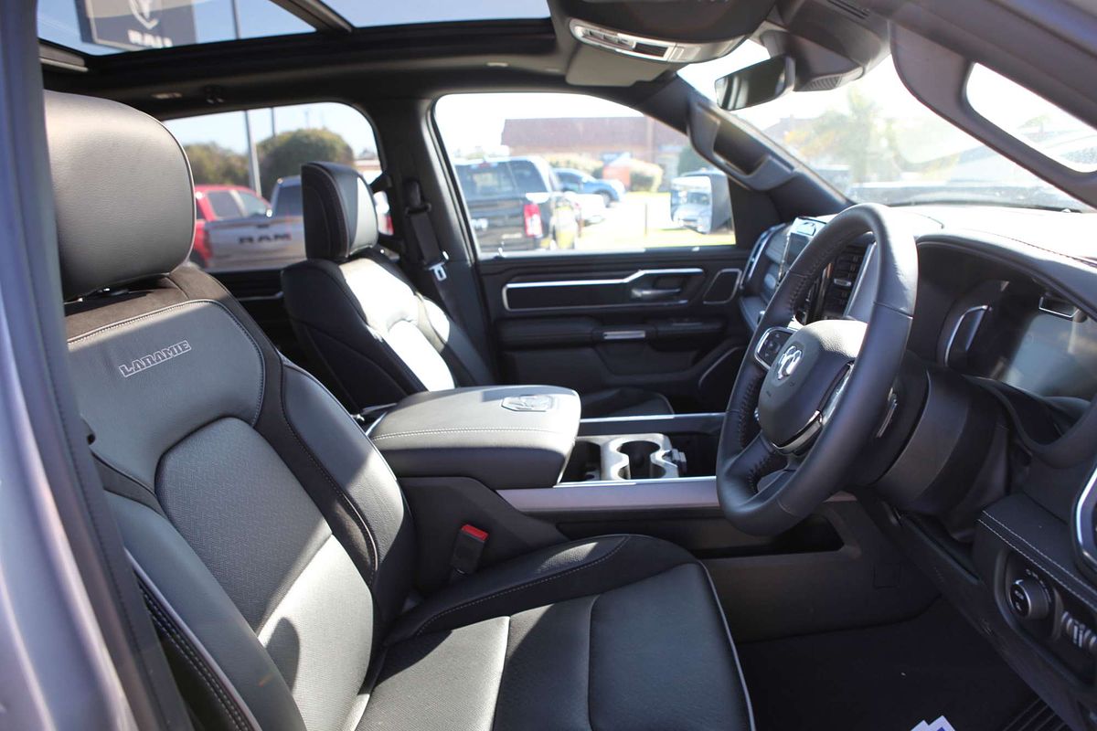 2024 RAM 1500 Laramie DT 4X4 SWB