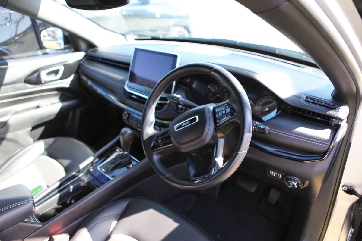 2022 Jeep Compass Night Eagle M6