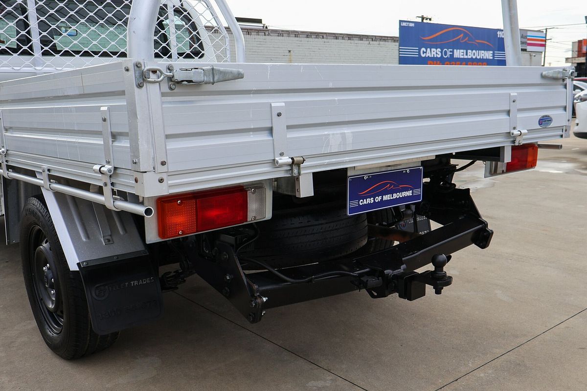 2016 Toyota Hilux Workmate TGN121R Rear Wheel Drive