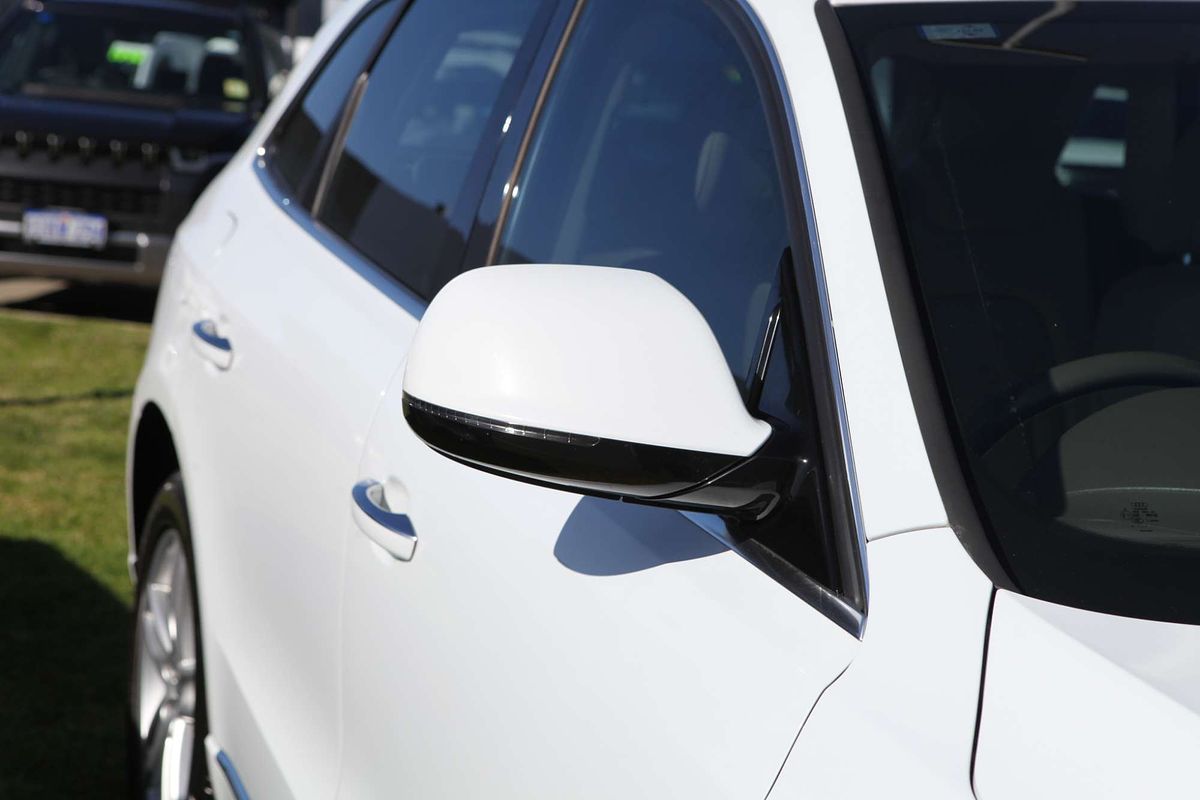 2015 Audi Q5 TFSI 8R