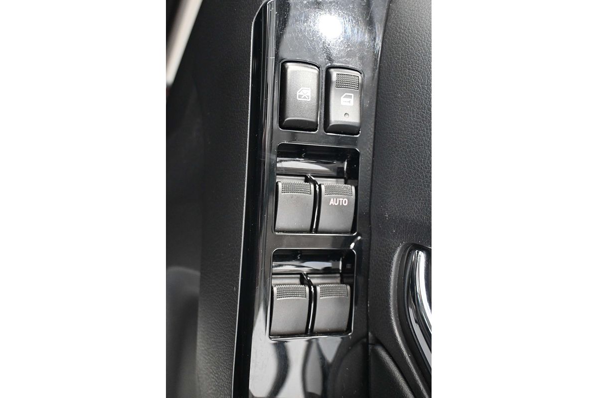 2019 Isuzu MU-X LS-T