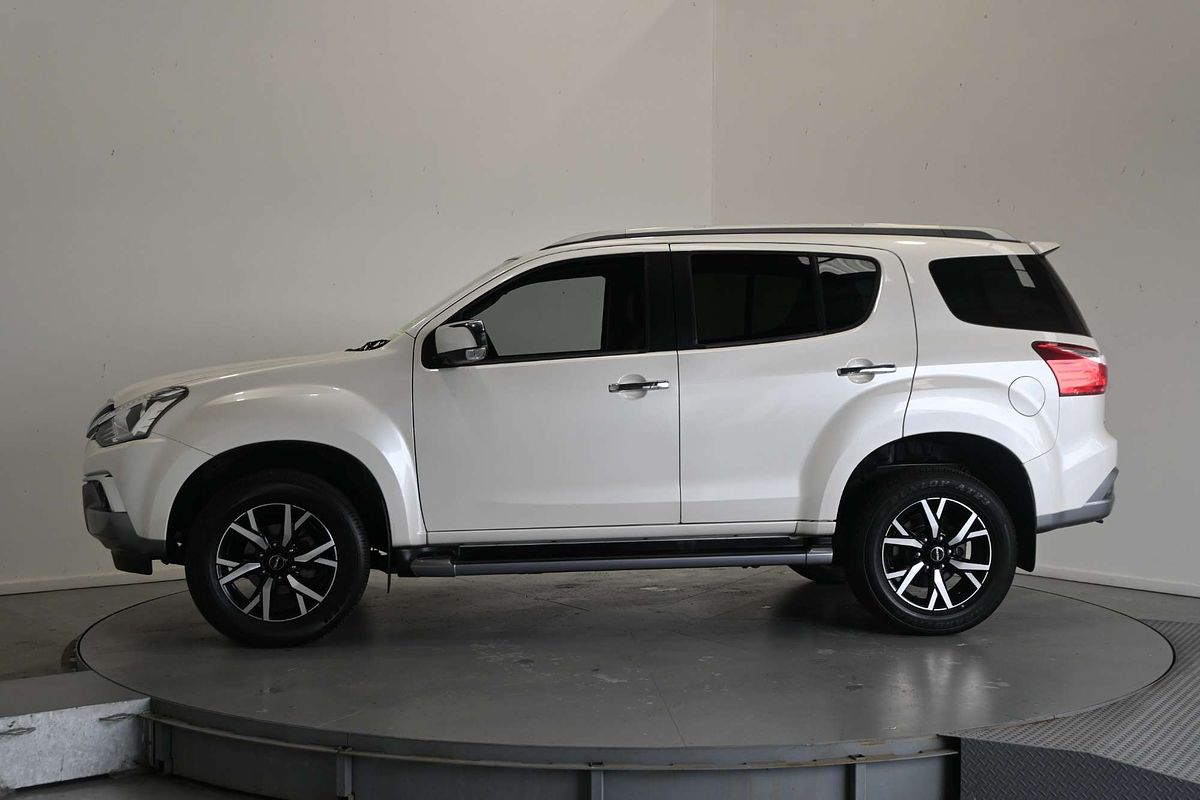 2019 Isuzu MU-X LS-T