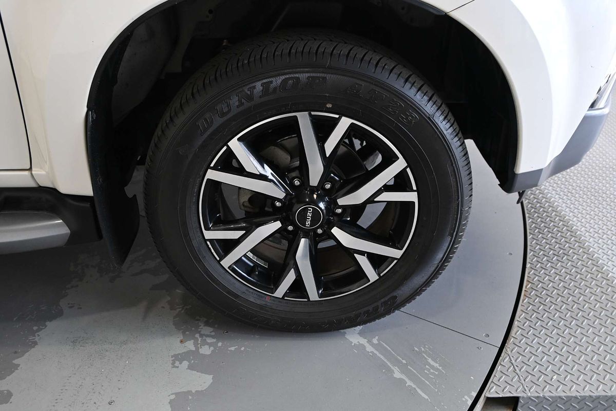 2019 Isuzu MU-X LS-T