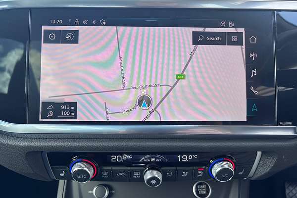 2025 Audi Q3 35 TFSI S line edition F3