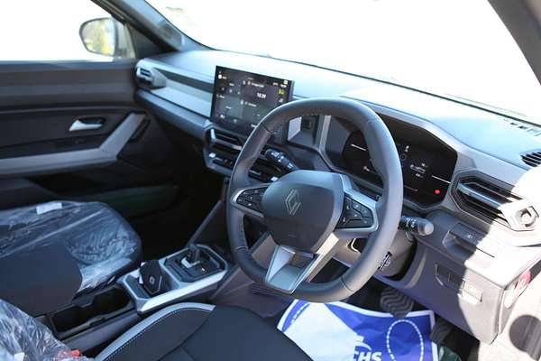 2025 Renault Duster Techno X1311
