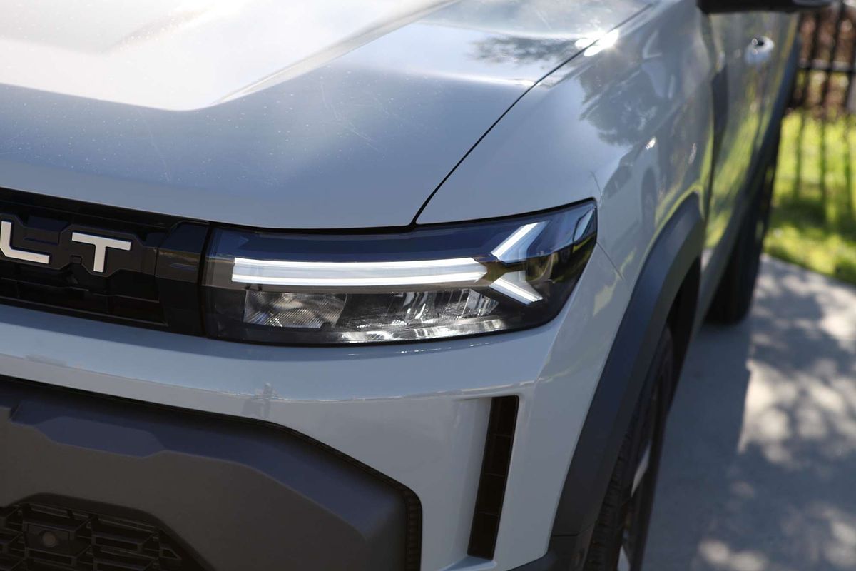2025 Renault Duster Techno X1311