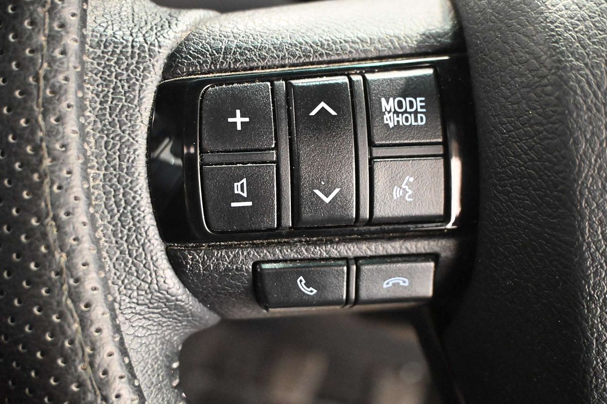 2020 Toyota Hilux RUGGED X (4x4) GUN126R MY19 UPGRADE 4X4